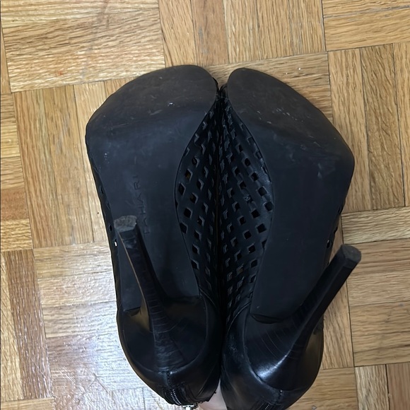 Black Peep-Toe Cutout Ankle Boots - Picture 3 of 3
